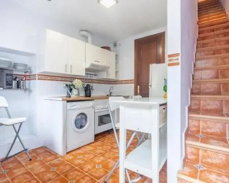 Típica casa de pescadores en centro de Cudillero *